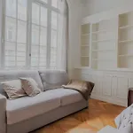 Spacious Apartment - 5Br-12P